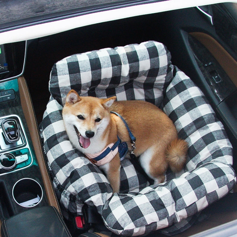 Behagelig hundekurv til bilen - TravelPaw