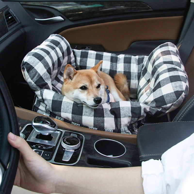 Behagelig hundekurv til bilen - TravelPaw