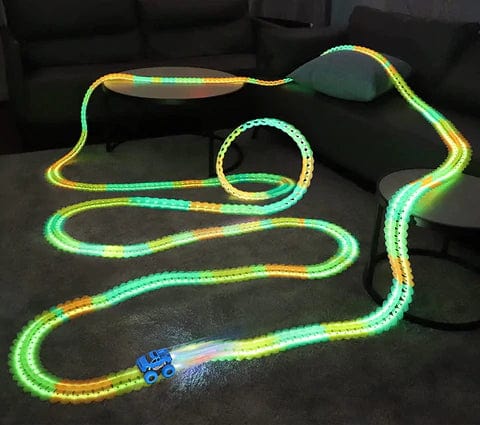 KidsPlay – Magnetisk Autoracerbane lysende & fleksibel – Børn 3+