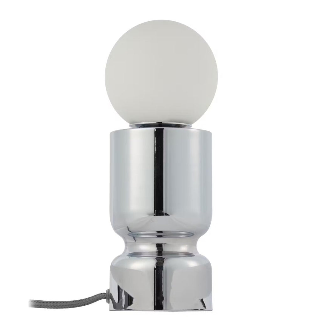 CHROME Bordlampe – Moderne Glas- & Krom-design Bordlampe