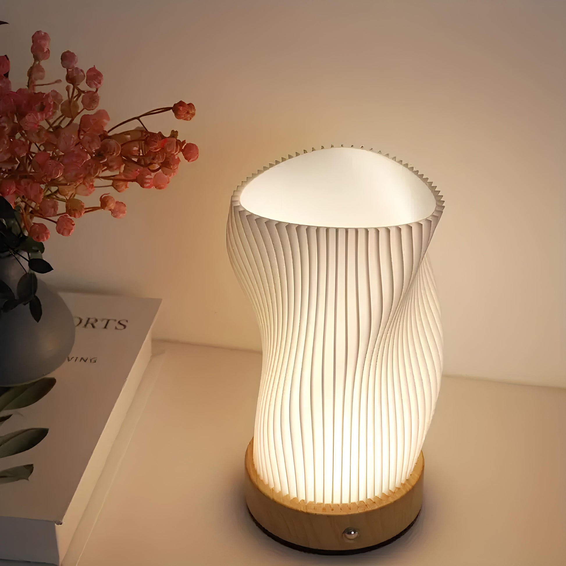 Serene Wave Dæmpbar Lampe – Skab den Perfekte Atmosfære i Dit Interiør