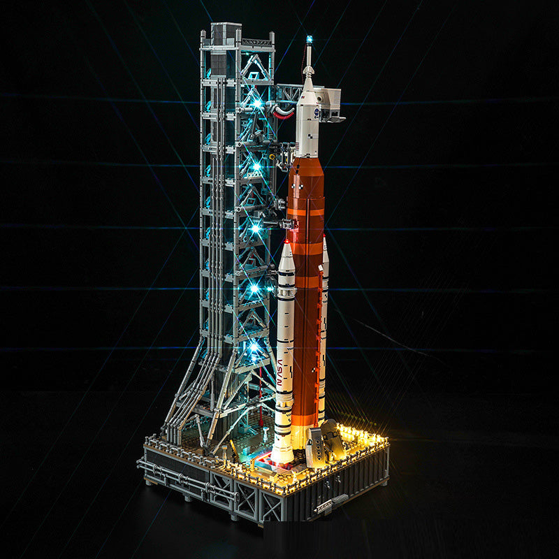 Artemis Space Launch System Model Kit fra Stellar Forge | Petprovac