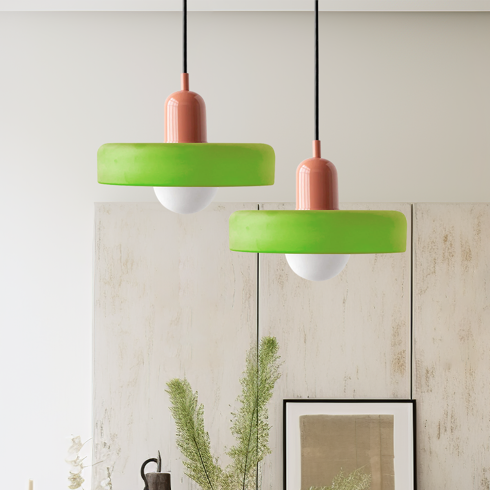 Liora Bauhaus Farvet Glas Pendelampe med Justerbar Højde | Petprovac