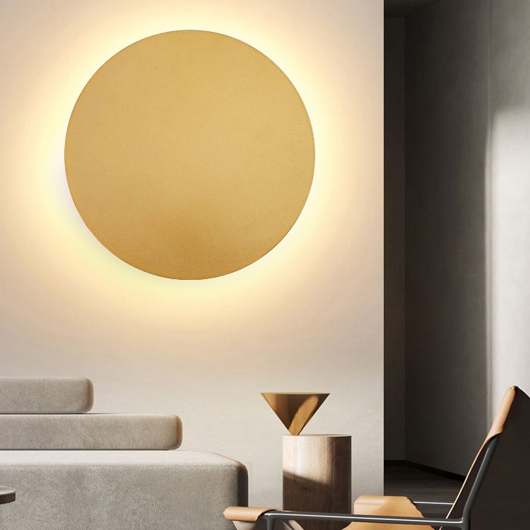 GlowAura - Moderne rund metalvæg lampe til natbord/stue