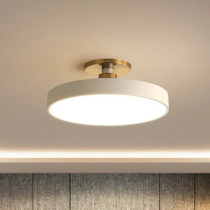 Loftlampe i nordisk stil - NordicaGlow