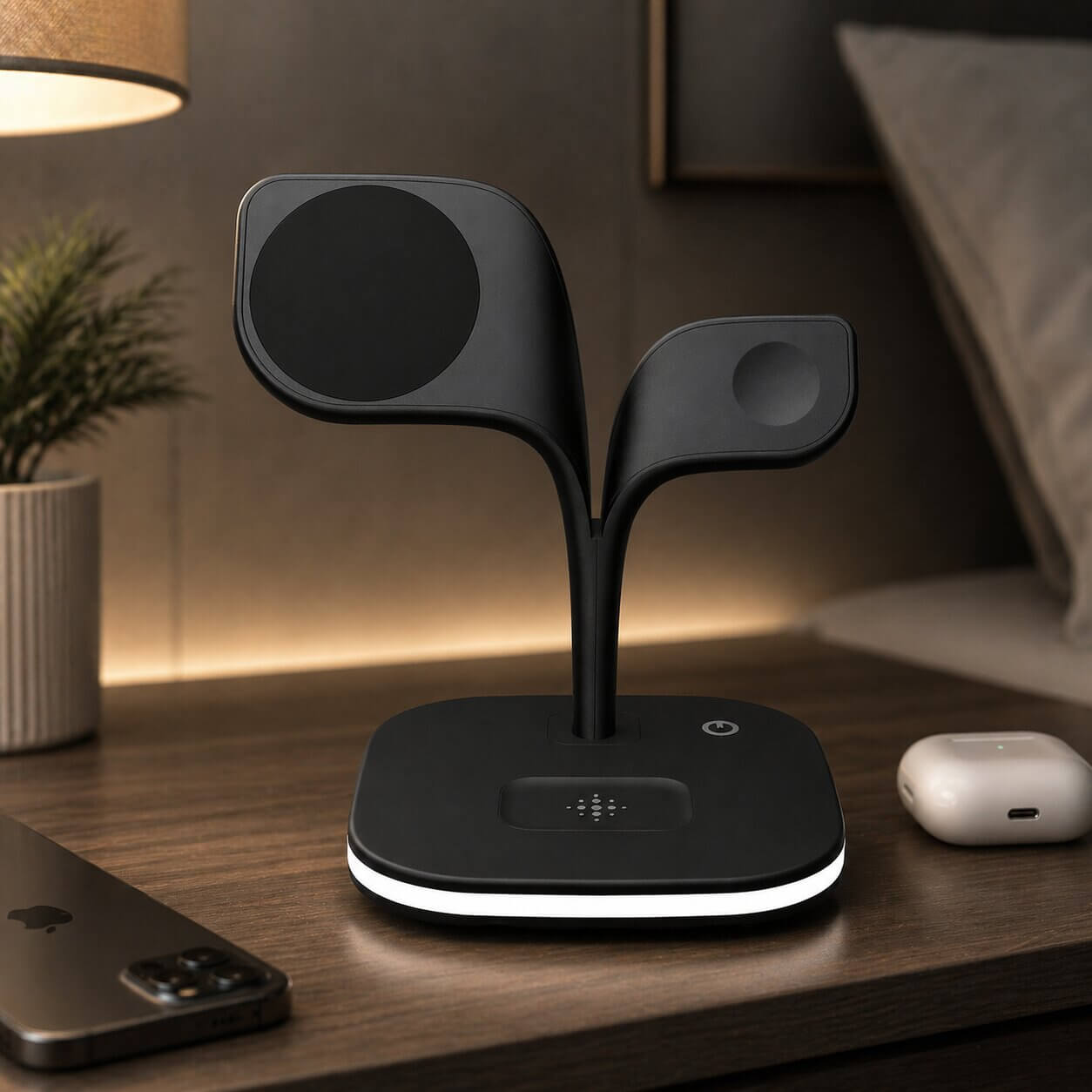 3 i 1 MagSafe Opladerstation | Magnetisk Trådløs Oplader til iPhone, Apple Watch & AirPods | Magnetia