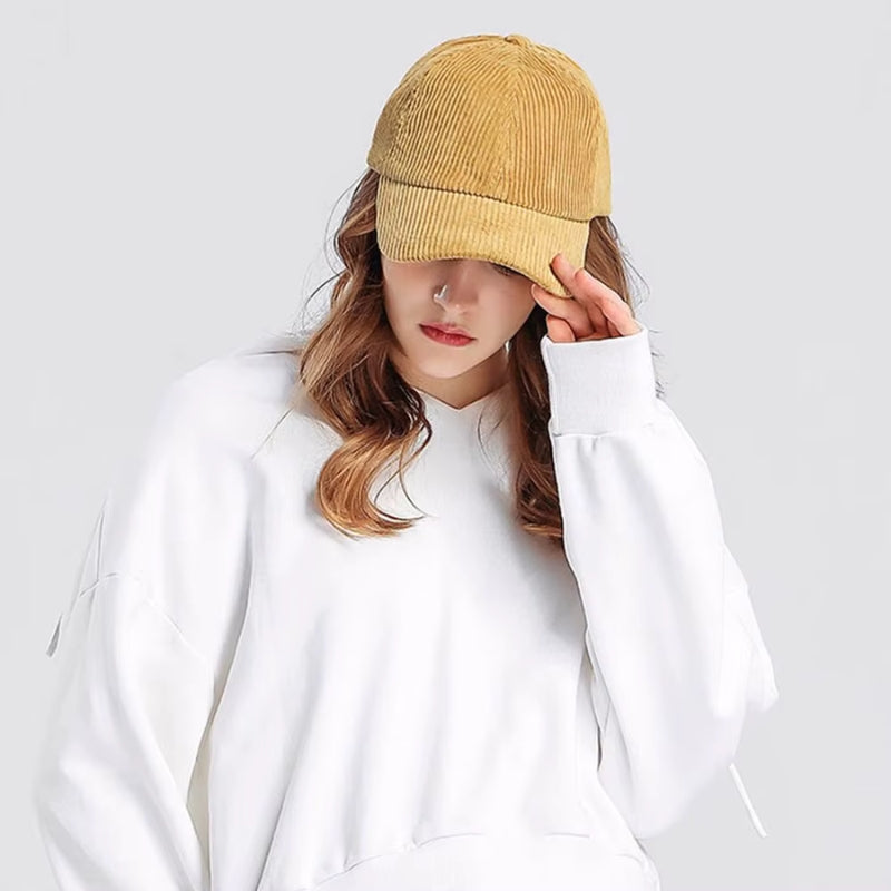 Baseball cap i fløjl med justerbar rem