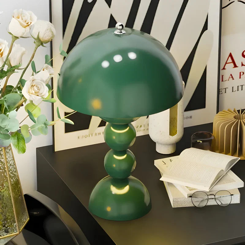 LED bordlampe med variabel lysstyrke i skandinavisk design