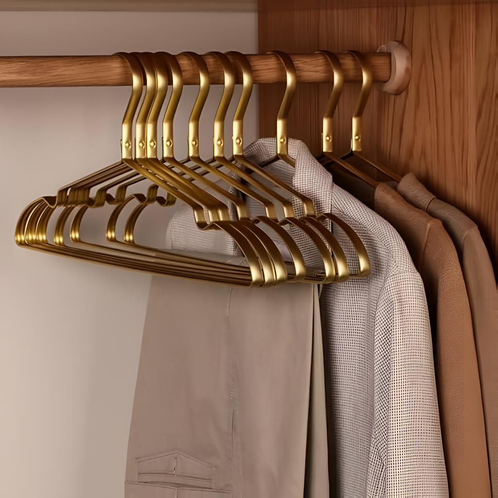 Anti-skid Aluminium Bøjler til Garderobe – Pladsbesparende og Holdbare