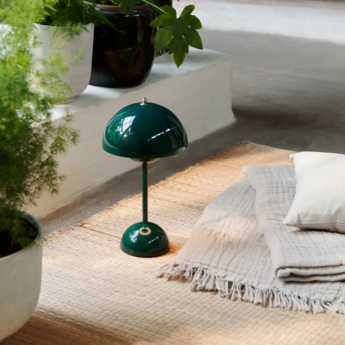 AuroraGlo LED-Bordlampe - ikonisk design til ethvert rum