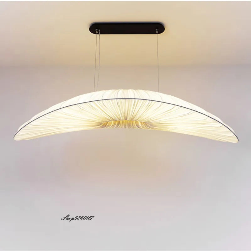 Aurelia Hvid Pendel Lampe Med Stof Kranse