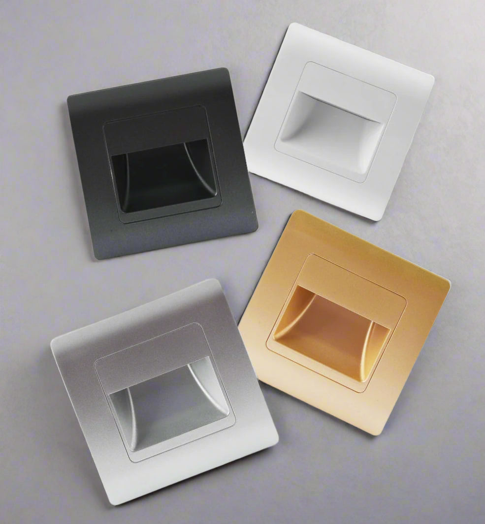 AstraLite PIR Sensor Trappe Lys med Fire Farvemuligheder