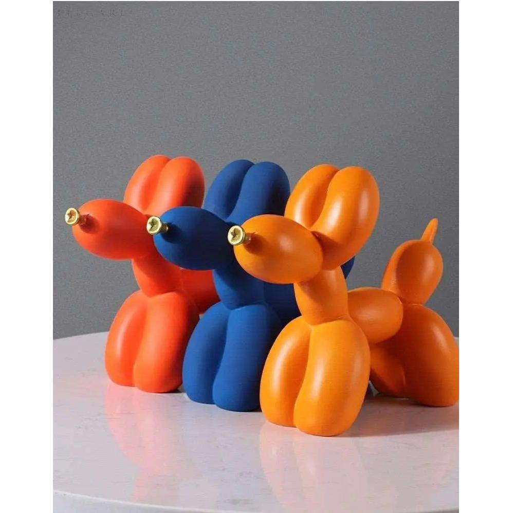 Statue af hund i kunstnerisk ballon