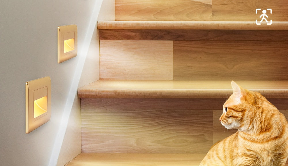 AstraLite PIR Sensor Trappe Lys med Fire Farvemuligheder