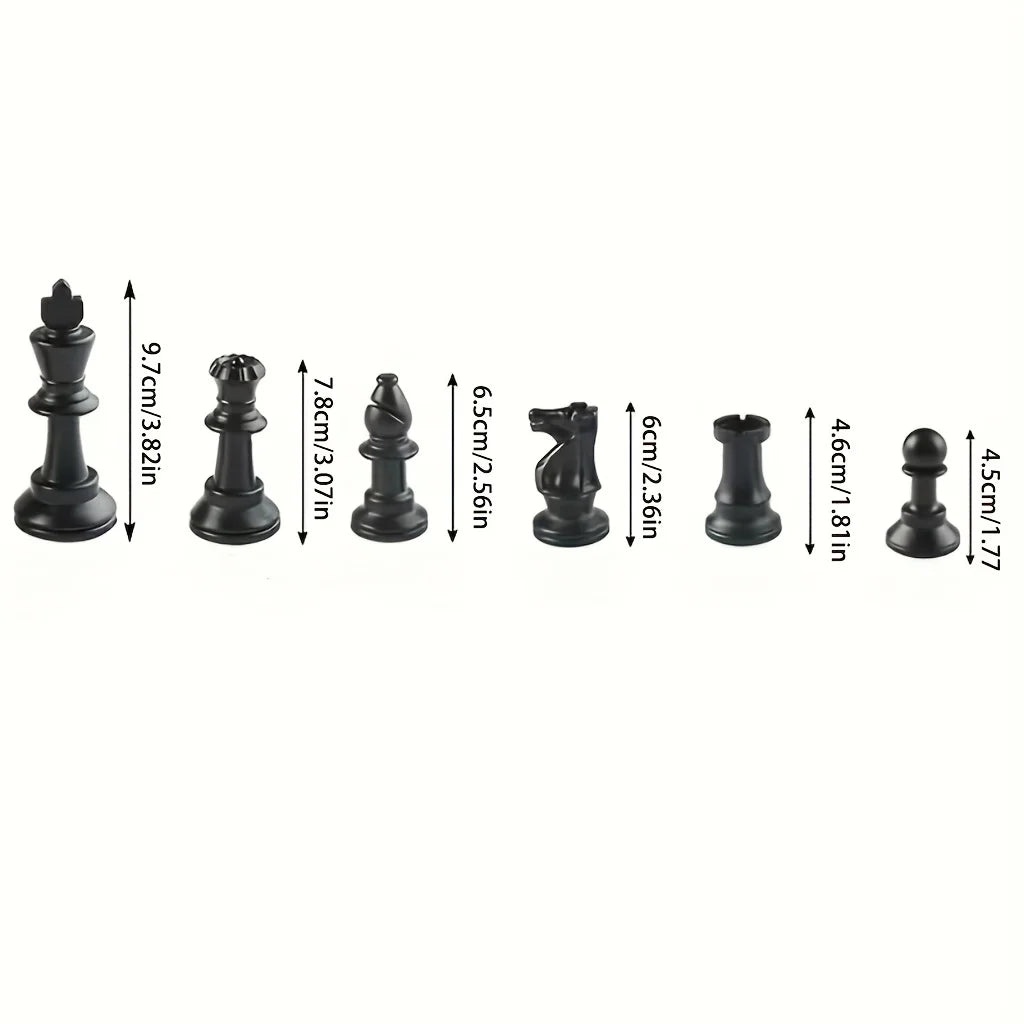 Ardentor Skakfigurer Sæt i Træ – 32-delt, Håndlavet & Klassisk Design