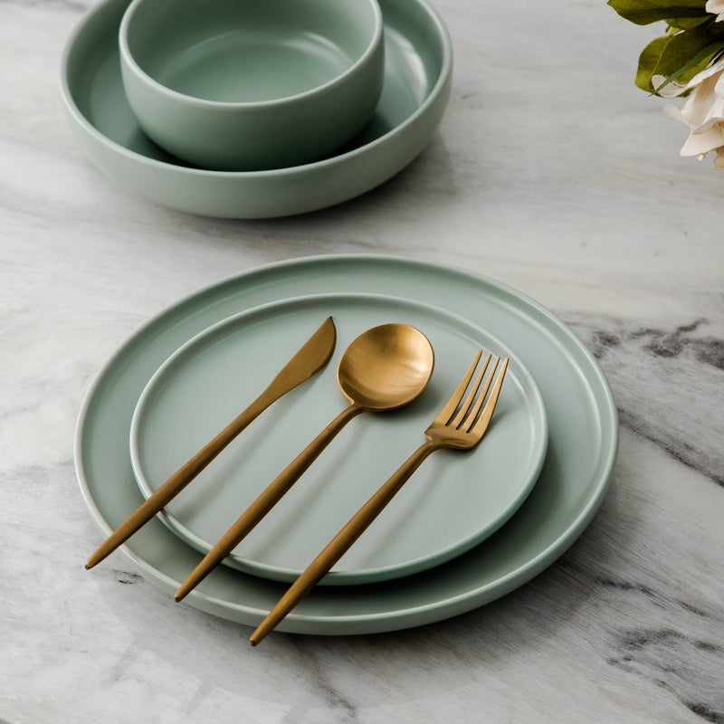 Moderne Spisestuebord Bestik Sæt Med Slankt Minimalistisk Design
