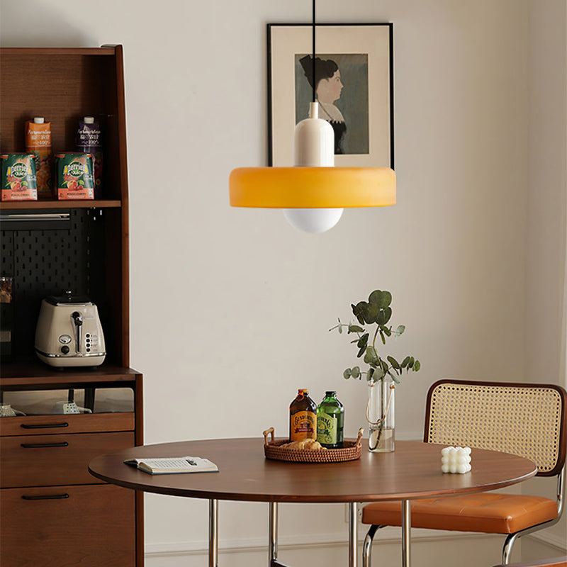 Bauhaus Aurelo Farvet Glas Pendelampe Til Spisestuer