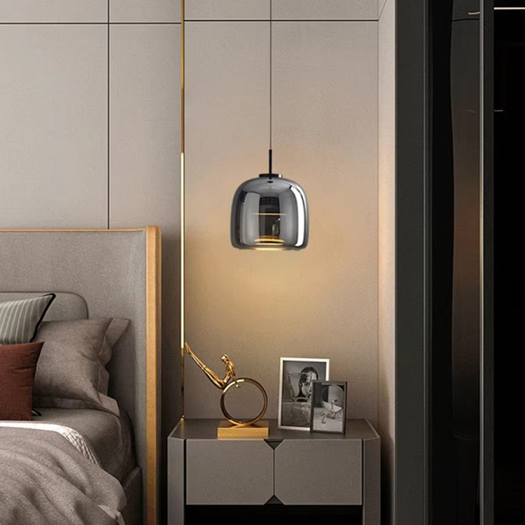 Noir Pendellampe med Røget Glas i Sort Minimalistisk Stil