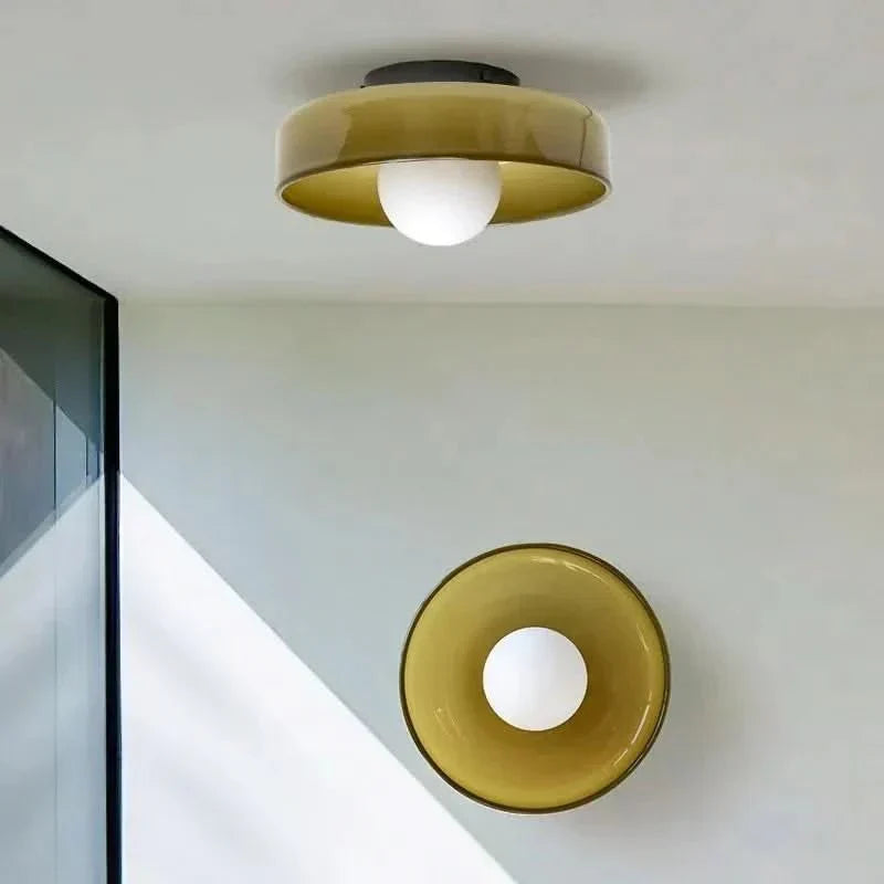 Glas Loftlampe med Skandinavisk Design – Atmosfærisk Belysning til Enhver Indretning