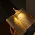 GlowLeaf – Clip-on mini læselampe med USB-opladning og 360° rotation til læsning om natten