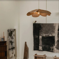 Blomsterformet Pendelampe – Naturligt Design og Atmosfærisk Belysning