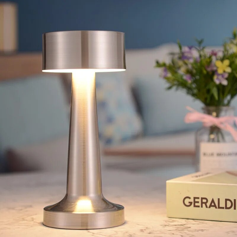 Bolendo LuxeLumière | Elegant Bordlampe