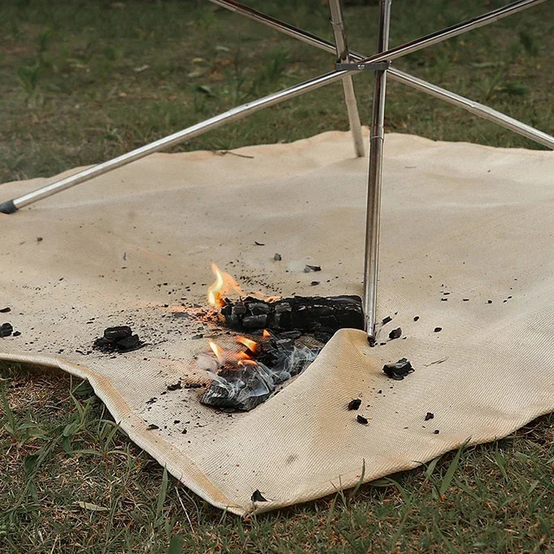 Brandsikker BBQ beskyttelsesmåtte i glasfiber – Varmebestandig grillunderlag op til 800°C