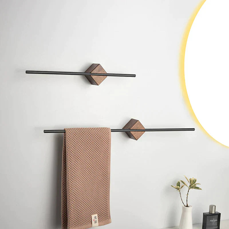 BadeWunder håndklædeholder – Minimalistisk design møder praktisk badeorden