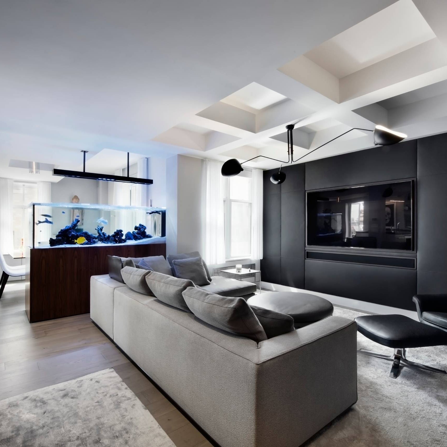 Serge Mouille Justerbar Loftlampe - Multi-Arm Design
