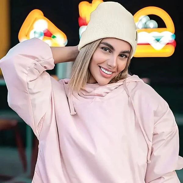 Noor Silke Vinterhat – Varm, Hårbeskyttende & Elegant