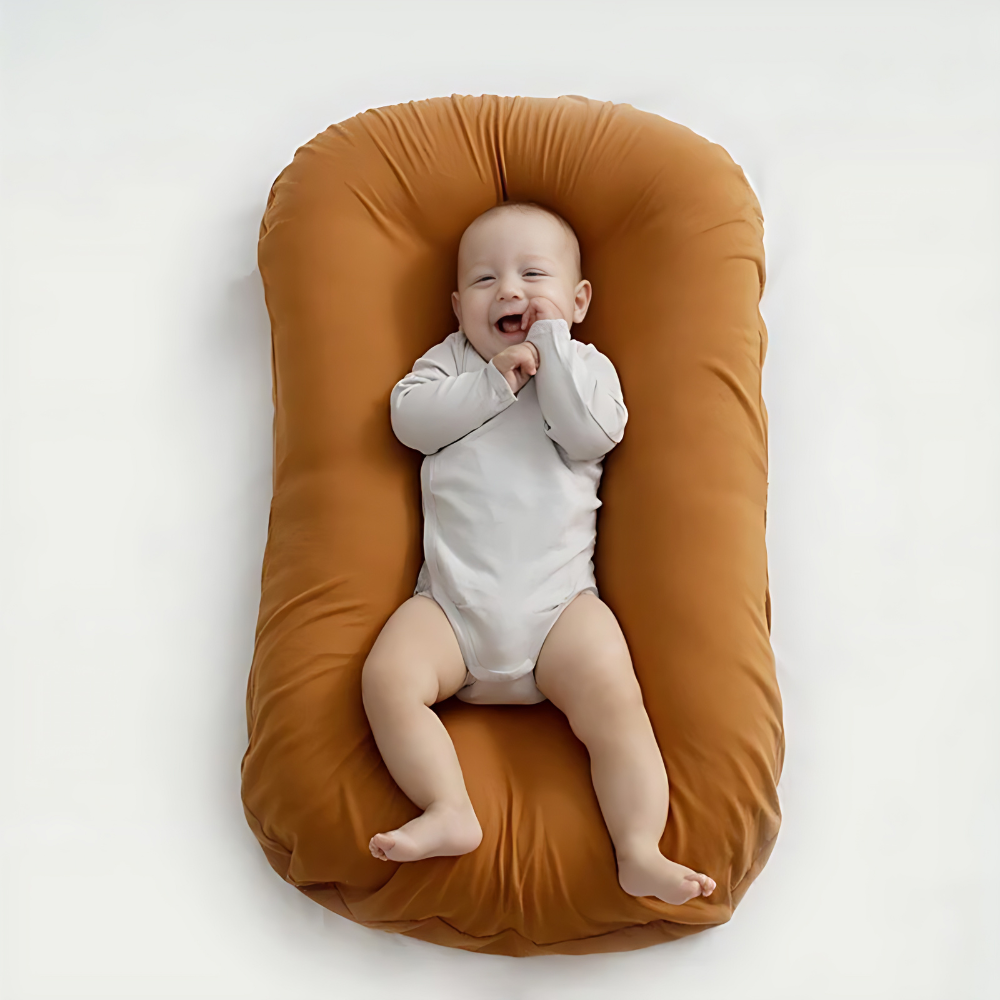 Alsidig Ortopædisk Baby Pude – Blød & Åndbar Støtte