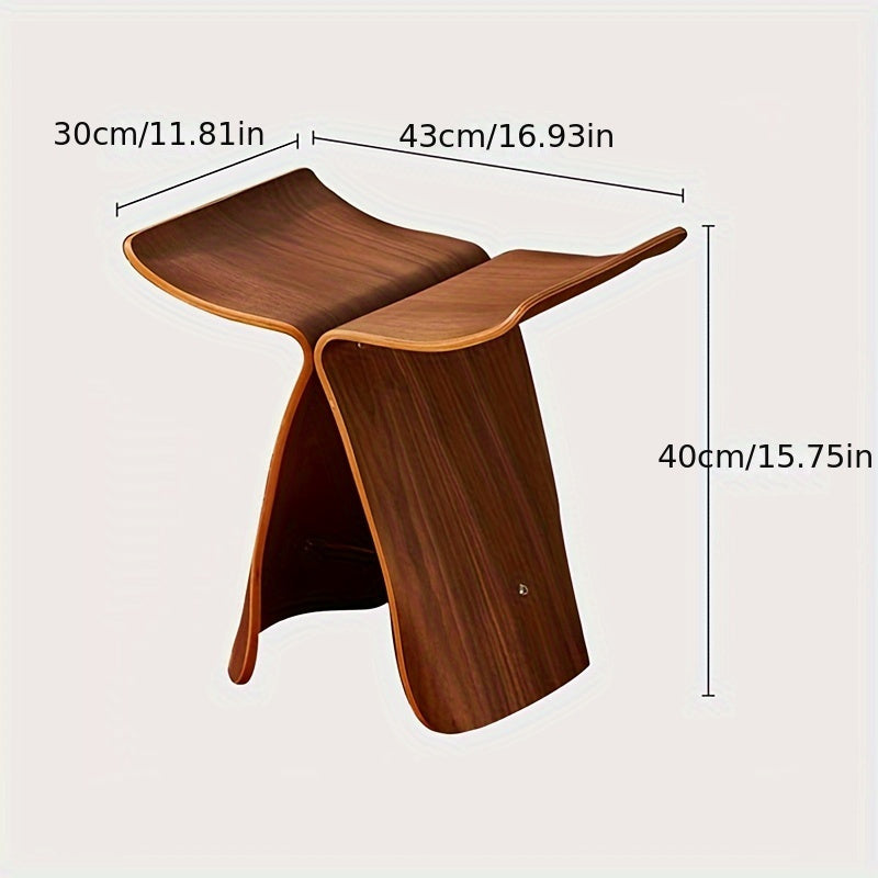 Elegant Butterfly Stool – Tidless Design til Stue og Entré