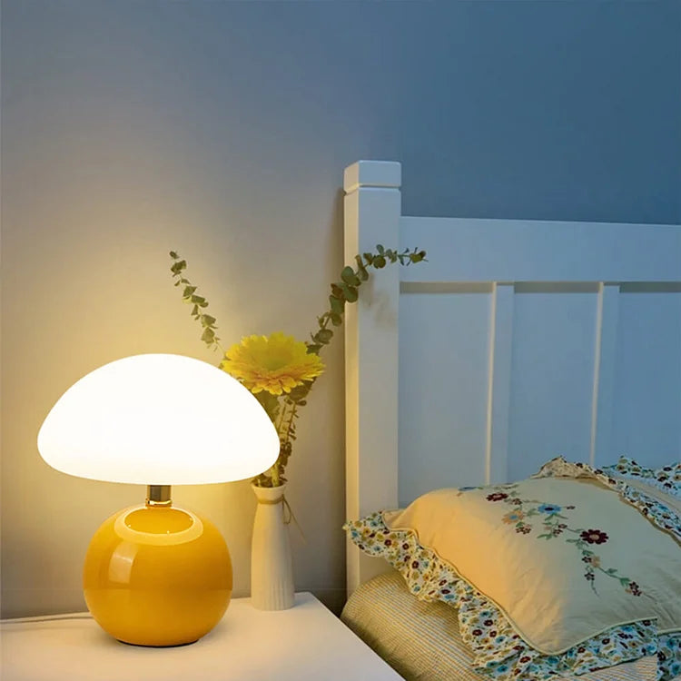 Fransk Cream Svampe Bordlampe med Justerbare LED-farver