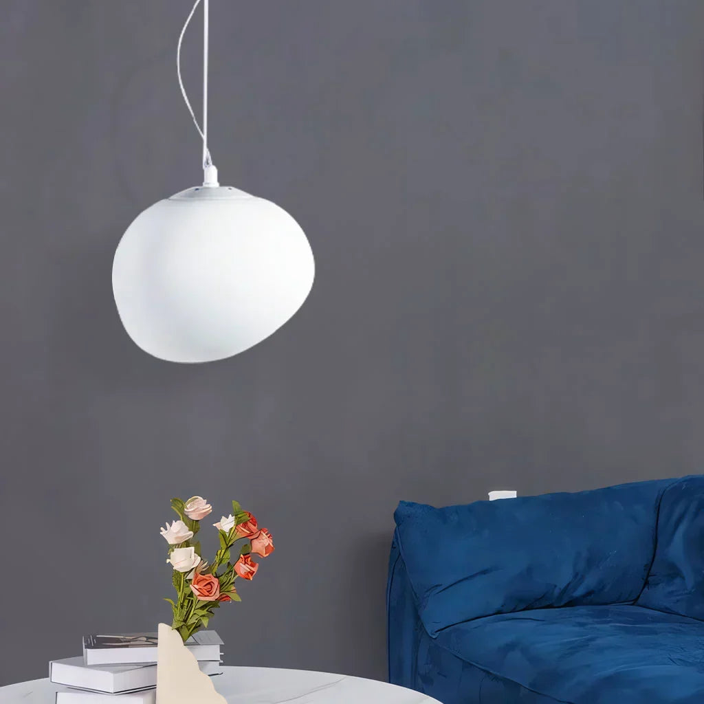 Elegant Hvid Pebble Pendel lampe med Minimalistisk Design