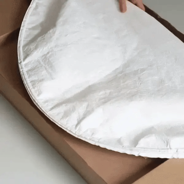 Lyra Pendelampe med LED Accent Tyvek Skærm og Chip Mønster