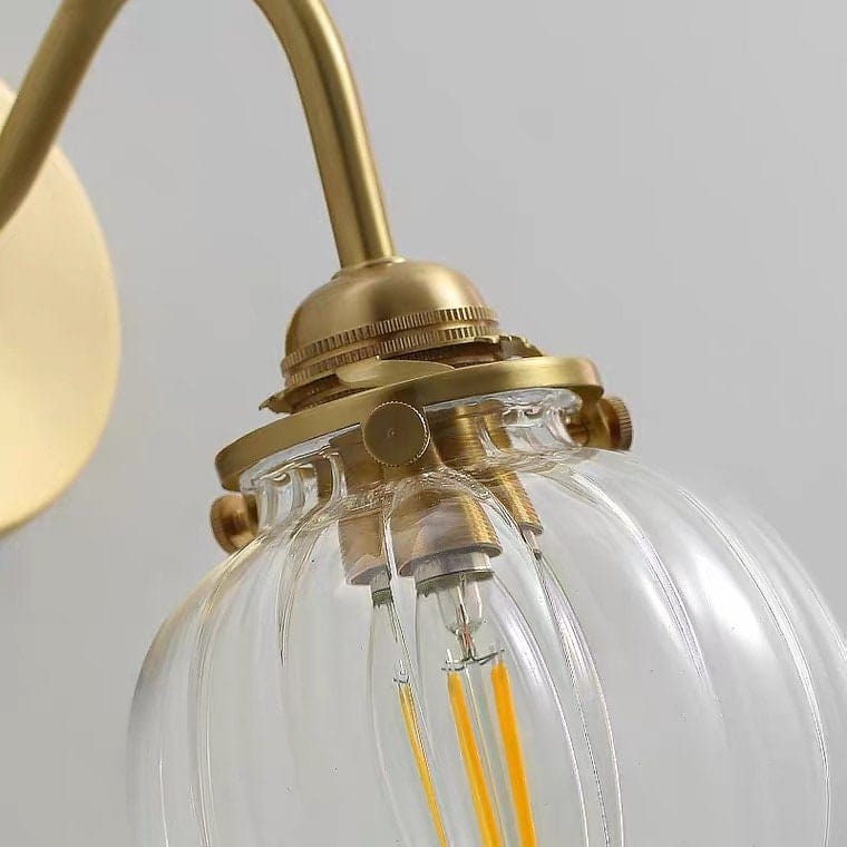 Kompakt Væglampe Med Globus Af Vintage Glas Til Stuen